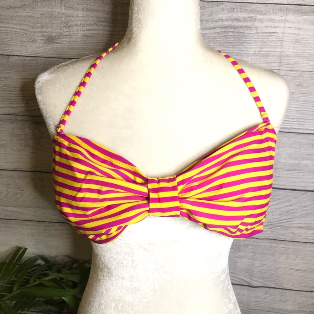 Old Navy | Stripe Bathing Suit Top